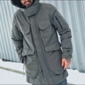 NIKE SPORTSWEAR TECH PACK DOWN FILL MEN'S PARKA